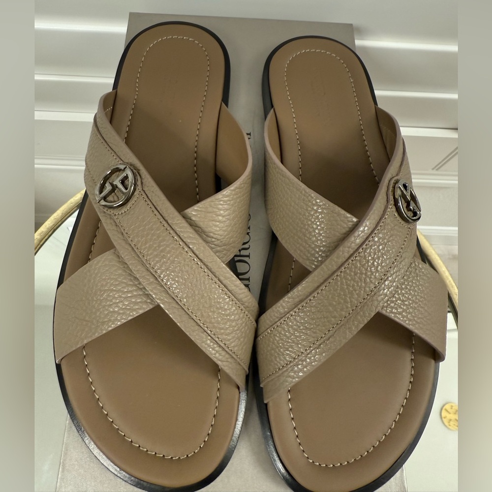 Men’s Tan Slide Sandals